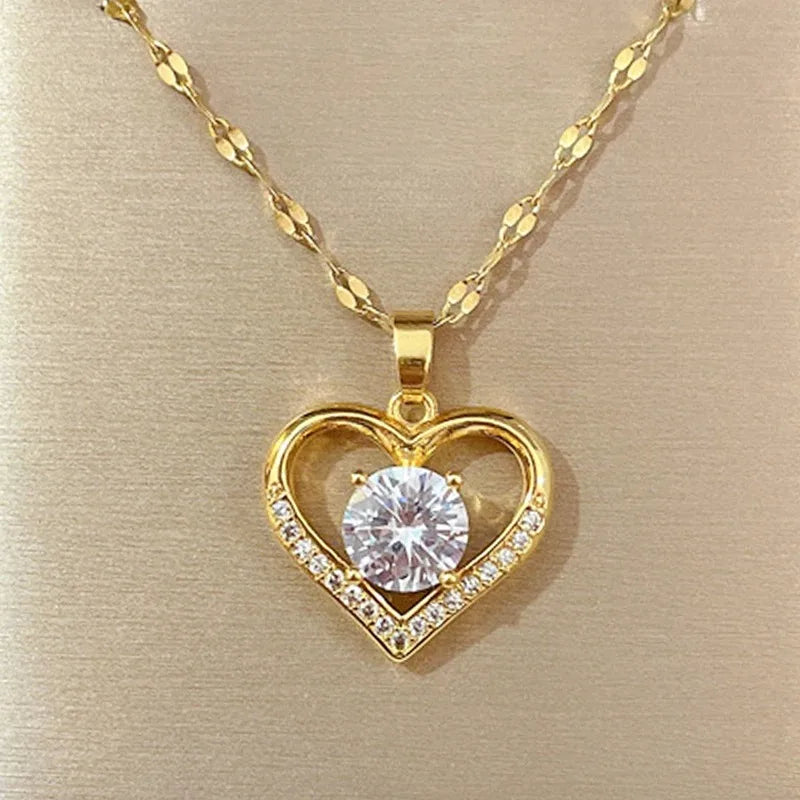 AURORA COLLAR DE CORAZÓN